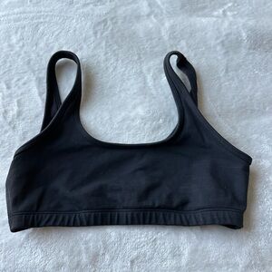 Aritzia bra top-S